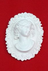 Рамка с  Дама бюст