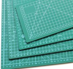Самовъзстановяваща се подложка за рязане - А1