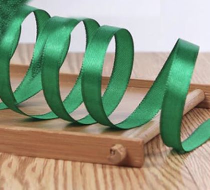 Панделка сатен - Детелина зелено  - 10 м №74