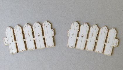 Ограда - 2 бр - 7,50 х 4,00 см