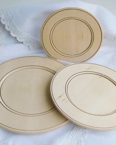 Дървена Чиния - 18 см.