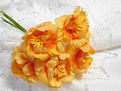 Текстилни цветя кичести с тичинки - Оранжево - 6 бр.