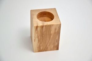 Свещник - 5,50 х 5,50 х 8,00 см.