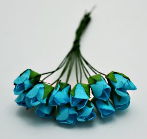 Роза пъпки - тюркоаз