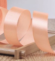 Панделка сатен - Коралов пясък- 10 м №28