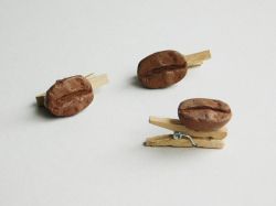 Дървена щипка - Кафе - 3 бр.