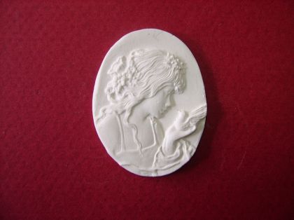 Камея - 4х3см.