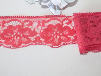 Дантела - Малиново червено - 1м.
