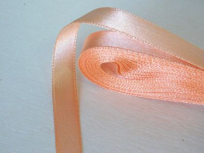 Панделка сатен - Нежна праскова- 10 м №27