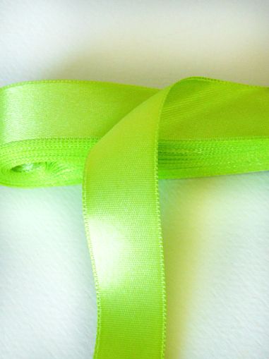 Панделка сатен - Електрик зелено - 10 м.  №90