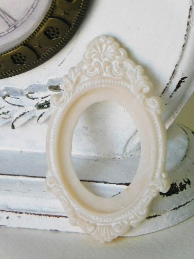 Рамка  винтидж ефект - 6,50 х 4,00 см.