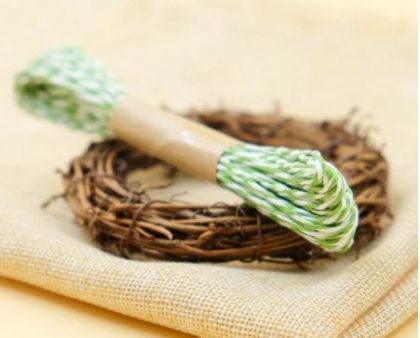 Хартиен шнур - зелено и бяло - 10 м.