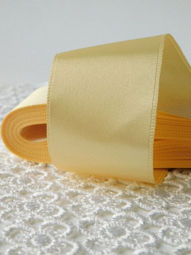 Панделка сатен - Мед и мляко - 10м. №83