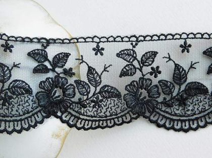 Дантела - Черно -  1 м