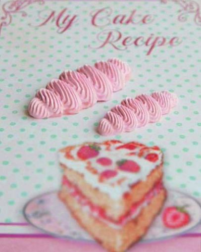 Шприц сметана - Ягода  - 2 бр.