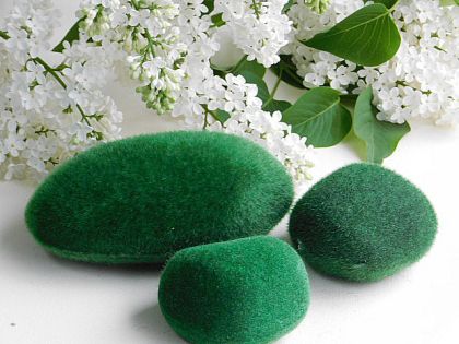 Декоративни Велурени камъчета - 3 бр.