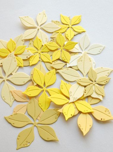 Цветя Жълт микс - 18 бр