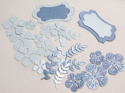 Цветя, листа и табелки Микс - Синьо Перла - 25 елемента