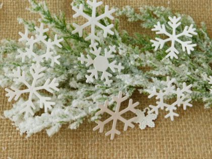 Снежинки - 12 елемента