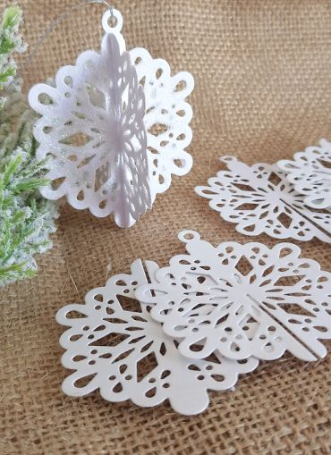 3D Снежинки висулки - 3 броя