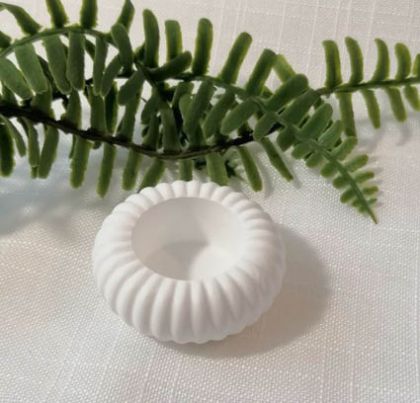 Свещник - 5,00 х 2,00 см