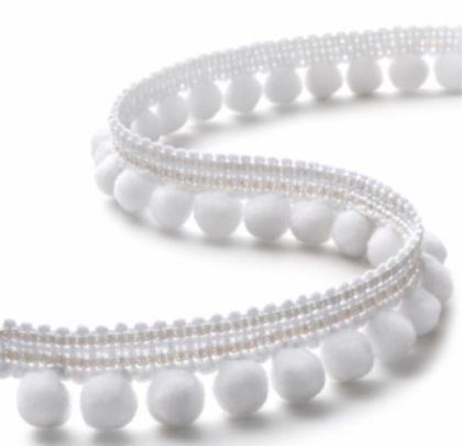 Лента с топчета - Бяло - 1 м.