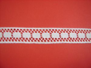 Дантела - Бяло - 1м.