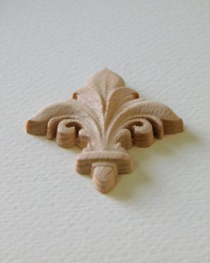 Уникални орнаменти от дърво череша-  4,00 х 4,50 см