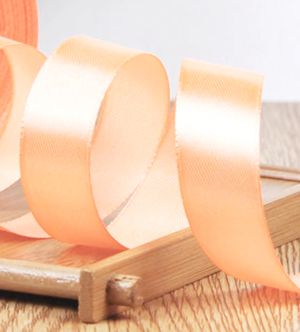 Панделка сатен - Нежна праскова- 10 м №27