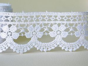 Дантела - Бяло- 1 м.