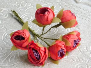 Букет божури с лилави тичинки- Червено - 6 бр.