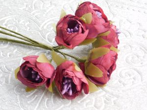 Букет божури с лилави тичинки - Вишна - 6 бр.