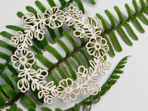 Рамка  Цветя кръгла - 3 размера 