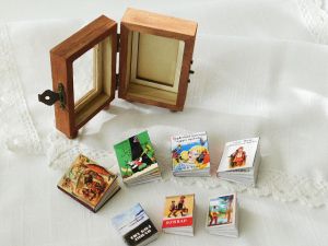 Миниатюра - Библиотека с книги