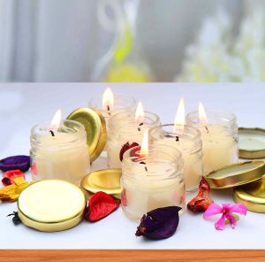 Стъклено бурканче с капачка винт - 25 ml.