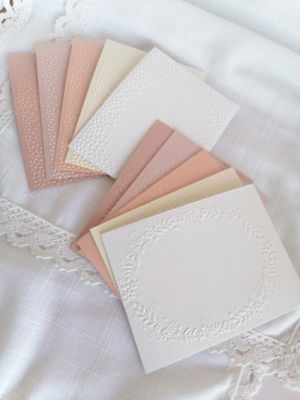 Релефни заготовки за картички - Tenderness Oval Frame - 10 бр.