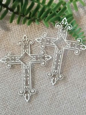 Кръст с орнаменти - 2 бр.